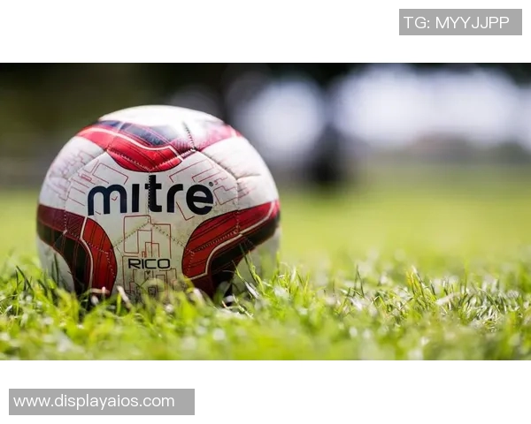 探索赵娜的足球人生：从草地到梦想的深度对话与启示