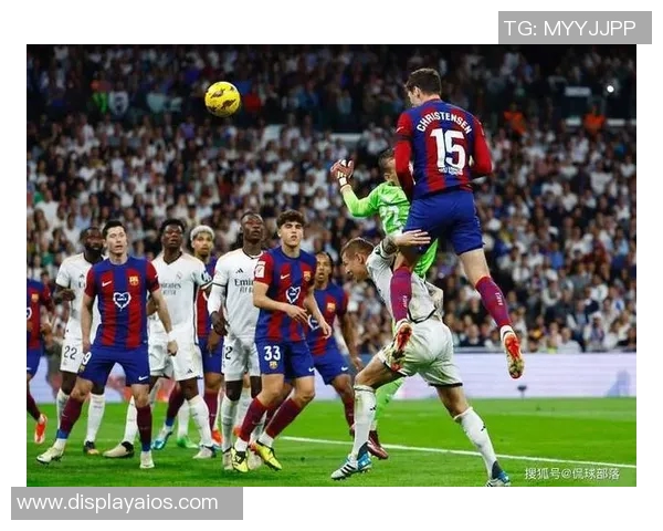 足球明星与普通人展开精彩对决谁能赢得最终胜利的悬念引人关注