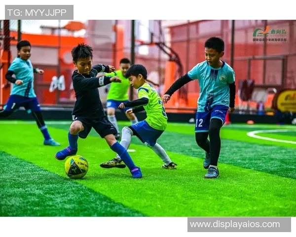 足球明星精彩瞬间集锦视频展现球场魅力与激情的完美时刻 足球明星精彩瞬间集锦视频展现球场魅力与激情的完美时刻